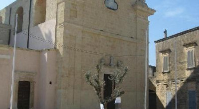 Tutino - piazza Madonna delle Grazie - Chiesa della Madonna delle Grazie ...